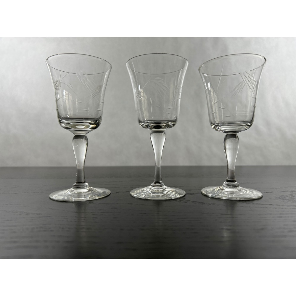 Vintage Etched Wheat Crystal Cordial Glasses Set of 3 Clear Stemmed Liqueur 4in - Picture 4 of 4